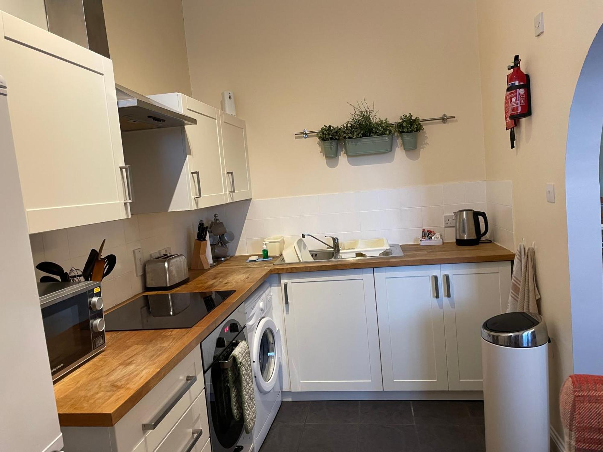Number 10 Service Apartment - Danes Southampton Exteriör bild