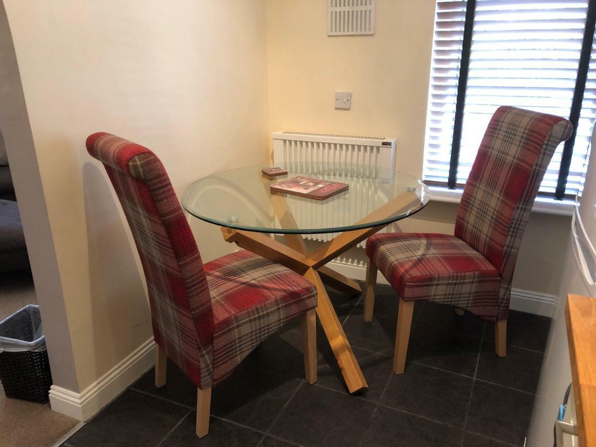 Number 10 Service Apartment - Danes Southampton Exteriör bild